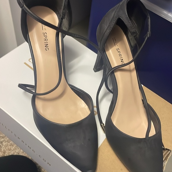 Call It Spring heels - Picture 2 of 4